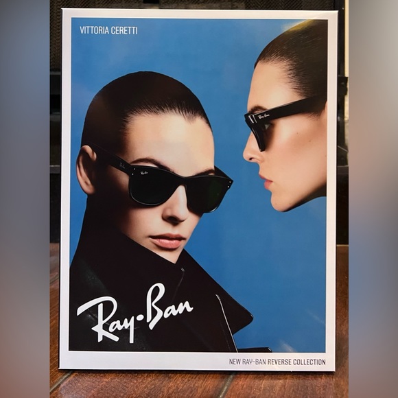Ray-Ban “REVERSE COLLECTION” L-Shape Retail Counter Display Stand-Mint Condition - Picture 9 of 16